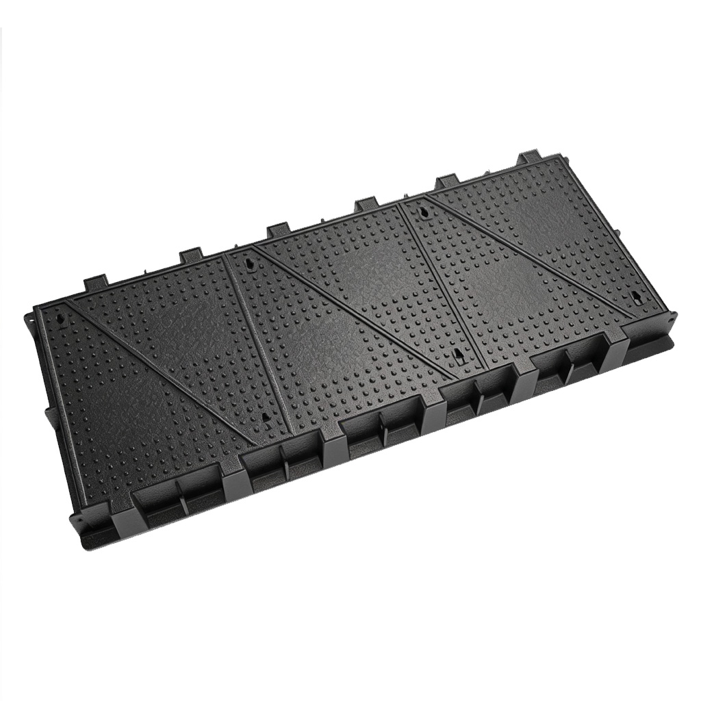 Electricity manhole cover with double opening